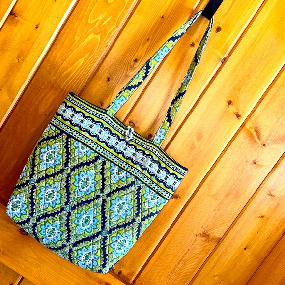 Fun Summer Vera bucket bag tote Green Navy Retired Cambridge - Picture 1 of 10